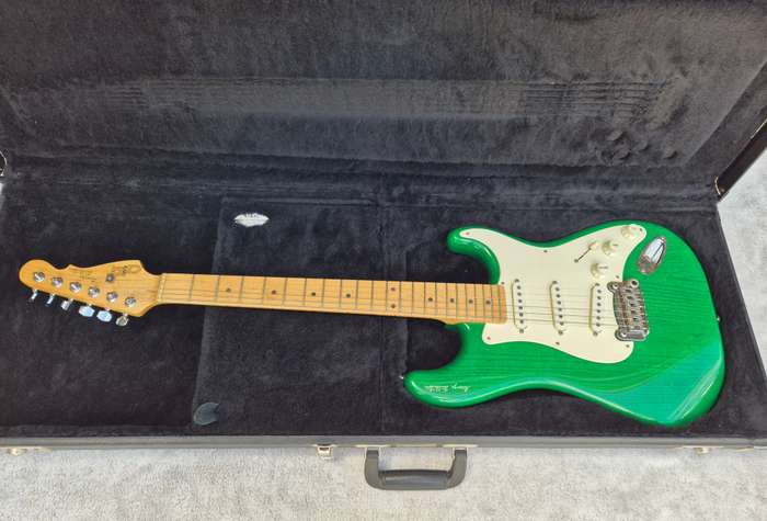 USA G&L George Fullerton Signature Strat