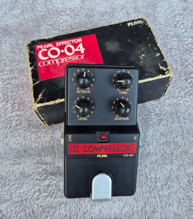 MIJ Pearl CO-04 Compressor Guitar Pedal