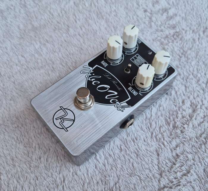 Keeley Vibe O Verb Lost Reverbs Guitar Pedal