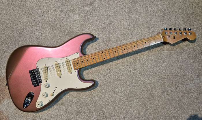 Vintage Applause by Ovation Stratocaster Guitar