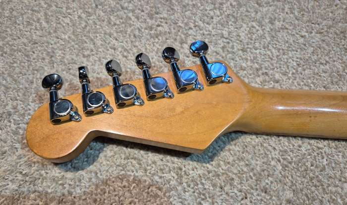 Vintage Applause by Ovation Stratocaster Guitar