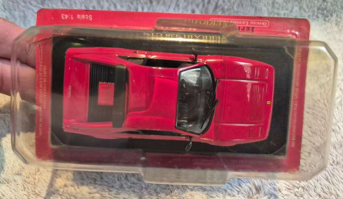 Ferrari Collection 1/43 Ferrari 328 GTB 1985