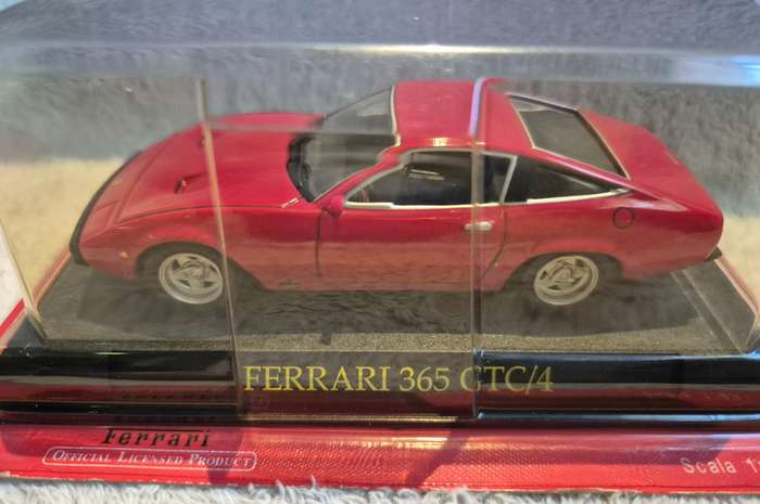 Ferrari Collection 1/43 Ferrari 365 GTC/4