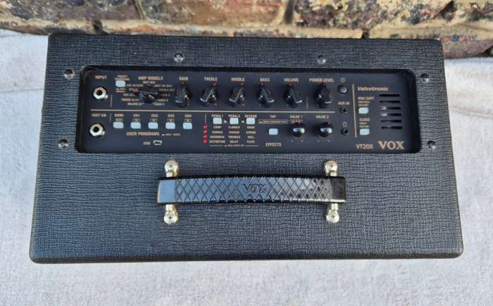 Vox VT20X Valvetronix Guitar Amp