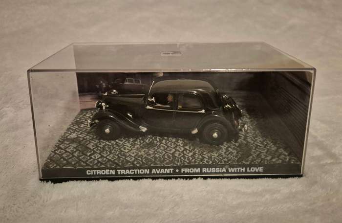 James Bond 007 Citroen Traction Avant - 1/43 Scale - From Russia with Love