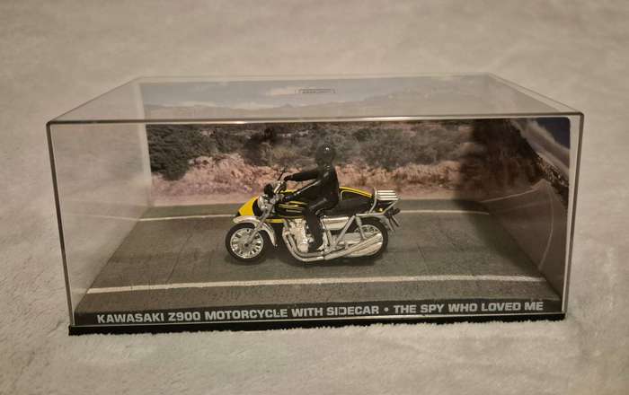 James Bond 007 Kawasaki Z900 Bike with Sidecar - 1/43 Scale - The Spy Who Loved Me