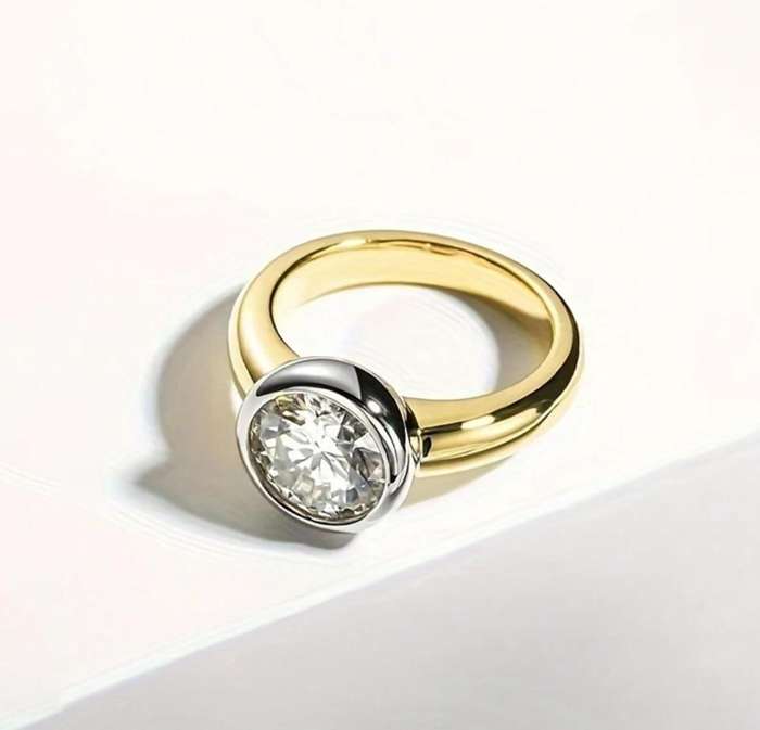 2ct Moissanite Bezel Setting Ring
