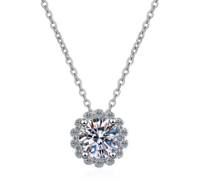 925 Sterling Silver 1ct Moissanite Daisy Necklace
