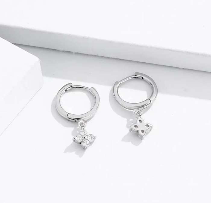 925 Silver Four Leaf Flower Necklace and Earrings
