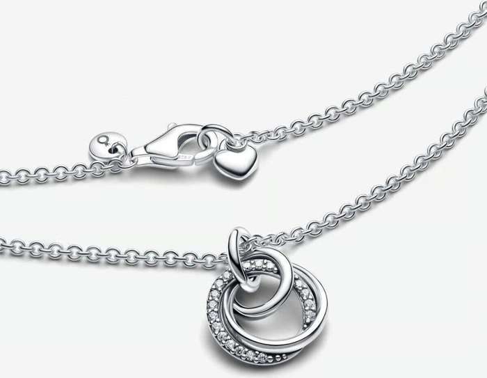 925 Silver Encircled Pendant Necklace