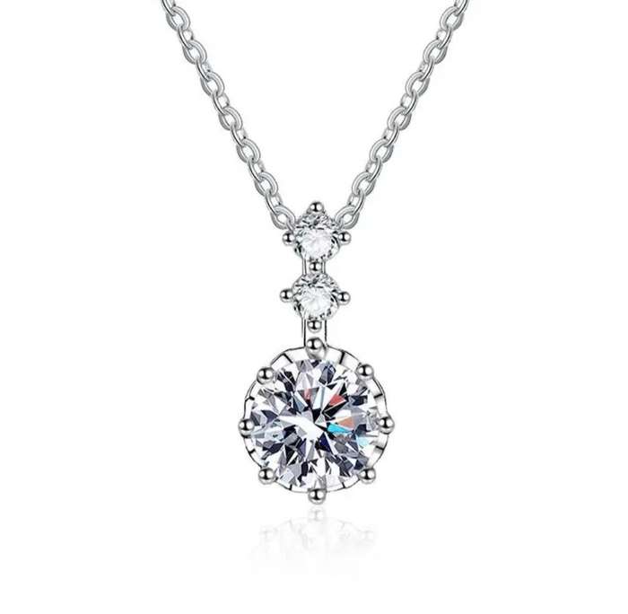 1ct Moissanite Claire Necklace