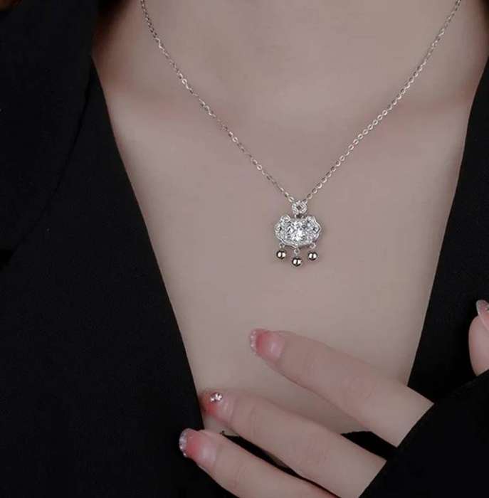 1ct Moissanite Serene Necklace