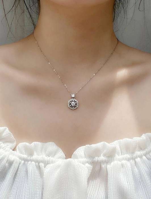 .50ct Moissanite Floral Necklace