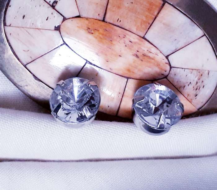 9mm Stud Earrings