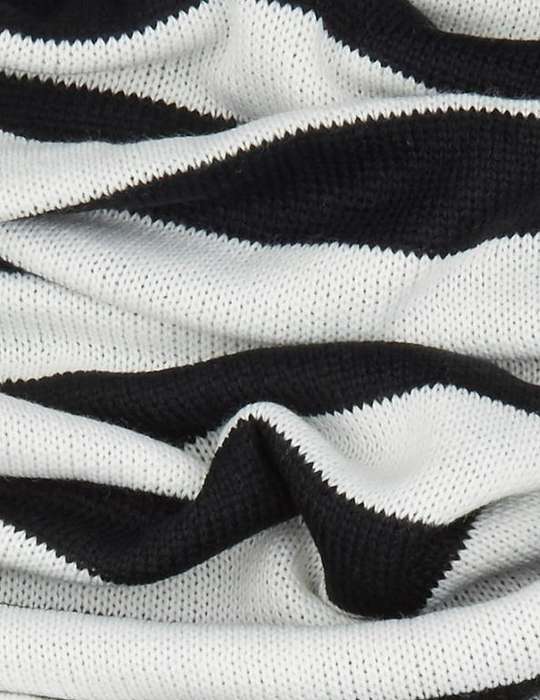 Oversized Monochrome Knitted Scarf | Unisex