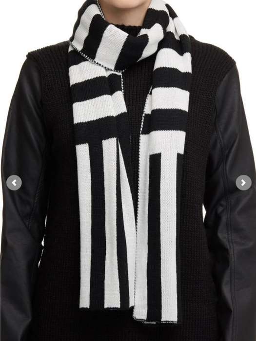 Oversized Monochrome Knitted Scarf | Unisex