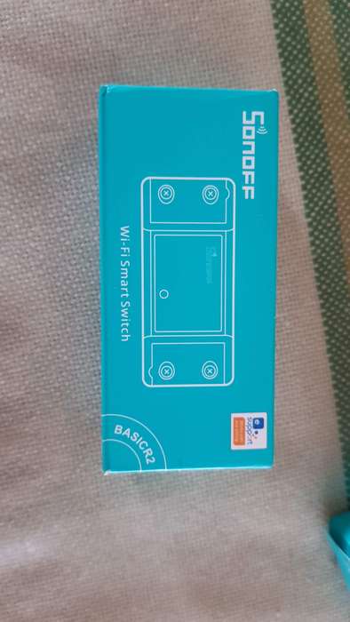 Sonoff Basic R2 smart wifi switch