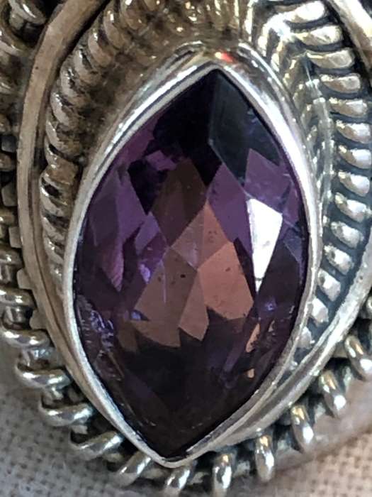 GORGEOUS CHUNKY 925 SILVER AND PURPLE STONE RING - 9.2G - SIZE Q