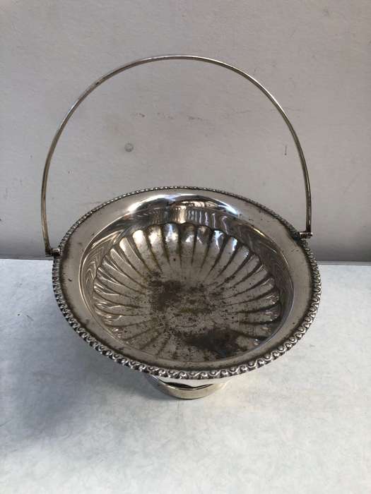 Silver plated centre piece bowl by A.S.P. Co with basket handle