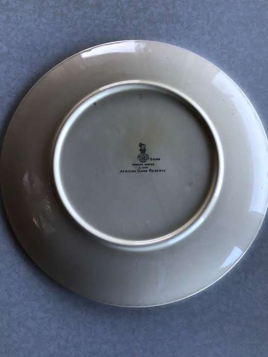 Royal Doulton Africa series Lion charger