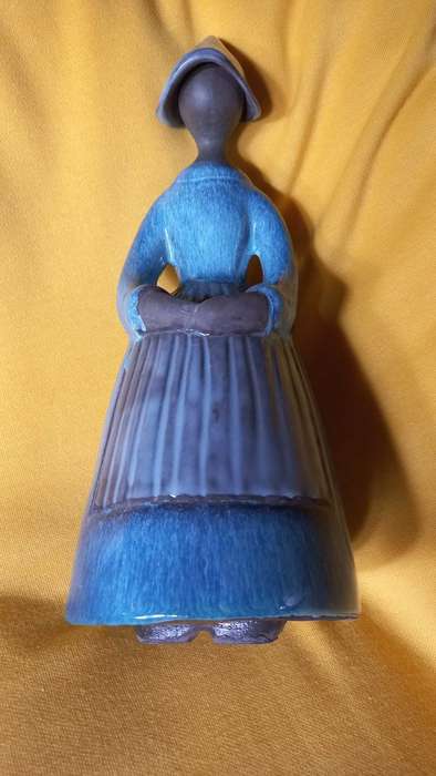 Jie Gantofta ceramic ware of Swedish female figural posy bud vase - Elsi Bourelius