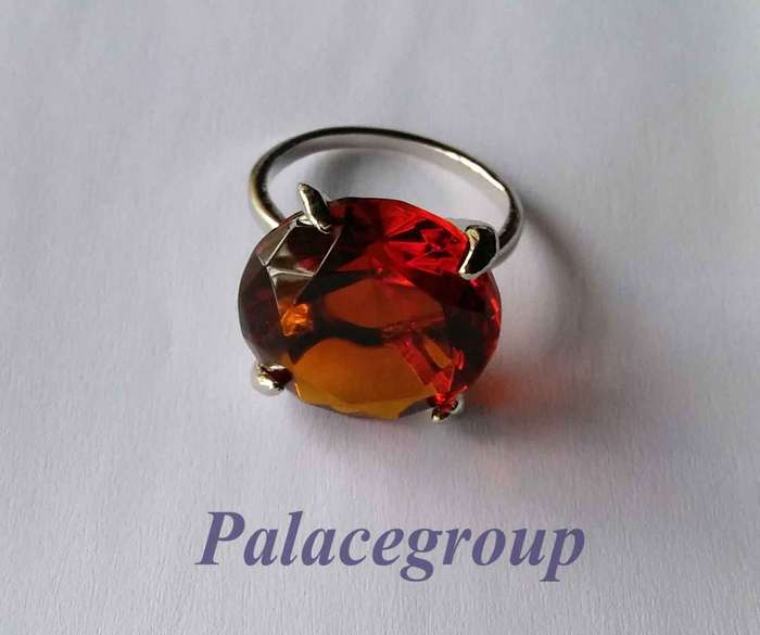 Display Ring, Silver Alloy + Round Cut Simulated Garnet, Ring Size ±28mm, Diameter 29mm, Height 18mm
