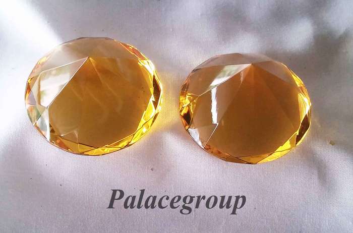 Display Item, 2 x Yellow Topaz Crystals, Round Cut, Dia 39.6mm, Height 24.7mm, Weight 30.8gr