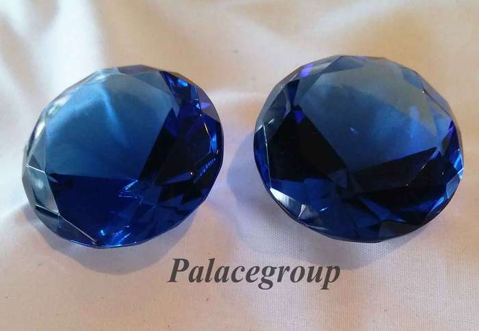 Display Item, 2 x Sapphire Blue Crystals, Round Cut, Dia 39.4mm, Height 25.3mm, Weight 33gr