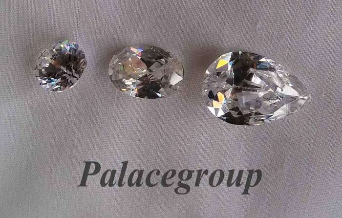 Zwarovski Crystal, 1 x Round Crystal, 1 x Pear Shape Crystal, 1 x Oval Shape Crystal ,See Info Below