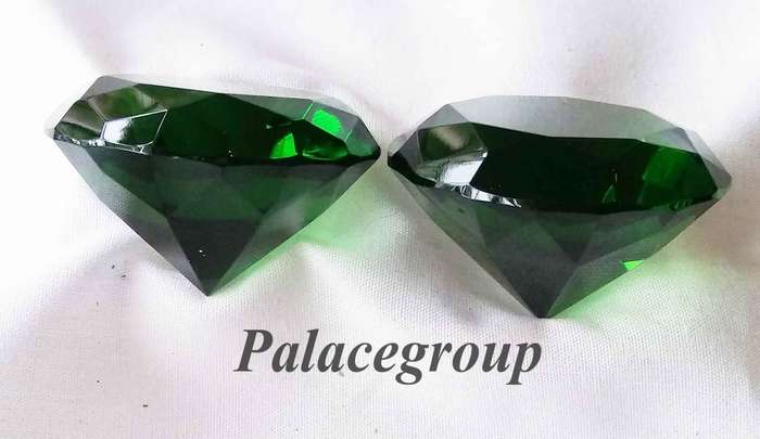 Display Item, 2 x Emerald Green Crystals, Round Cut, Dia 40mm, Height 26mm, Weight 33gr