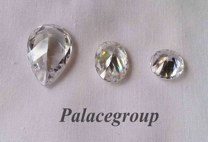 Zwarovski Crystal, 1 x Round Crystal, 1 x Pear Shape Crystal, 1 x Oval Shape Crystal ,See Info Below