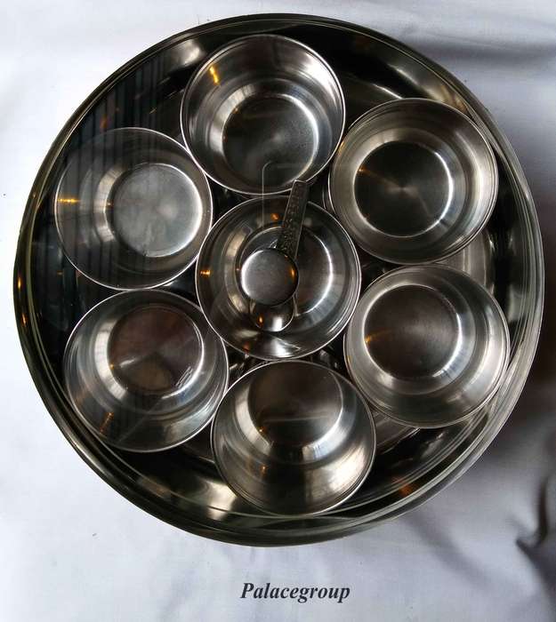Masala Dabba, Stainless Steel Container For Storing Indian Spices, 200mm x 85mm, Good Condtion