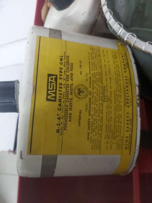VINTAGE MSA INDUSTRIAL GAS MASK- WITH 2 GAS CANISTERS AND CASE VINTAGE