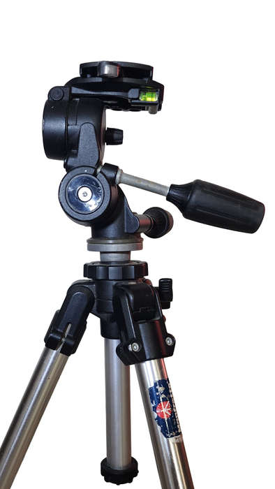 Manfrotto 144 Professional Art Tripod + Manfrotto 808 RC4 Camera Head - Very good condition