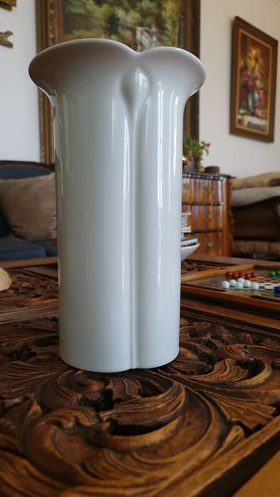 Arzberg Corso Cnospa Vase, likely produced in the 1970s