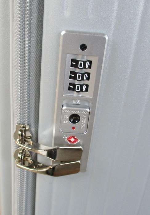 Silver 3-Piece Expandable Hard-Shell Luggage Set with Spinner Wheels & TSA Locks  Travel Smart SA