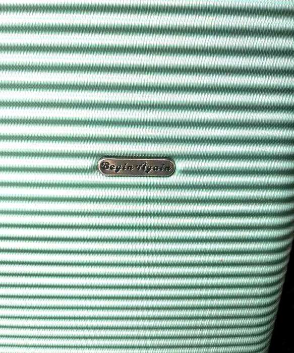 BeginAgain 3-Piece Green Hard Shell Luggage Set with Spinner Wheels, Lock & Ribbed Glossy Finish