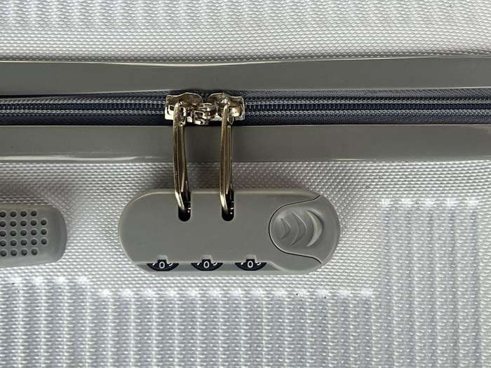 3-Piece Snow White Hard Shell Luggage Set with Spinner Wheels, Built-In Lock & Fast SA Delivery