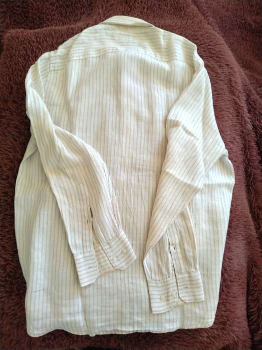 Country Road White Long Sleeved Buttoned Shirt