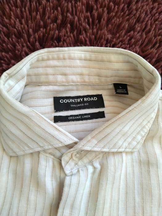 Country Road White Long Sleeved Buttoned Shirt