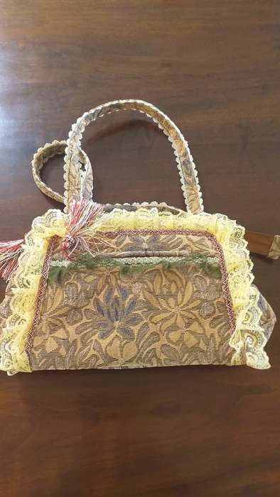 Handbag