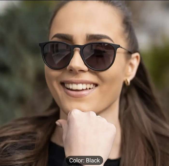 Oval unisex sunglasses in neoprene zippered bag