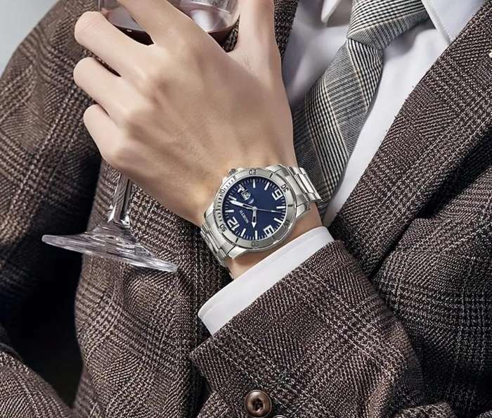 Men's North musculine bulky watch