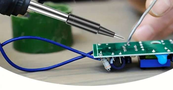 Wireless USB rechargeable Soldering iron