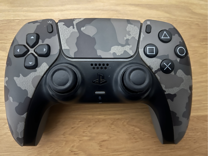 PlayStation 5 DualSense Wireless Controller Camo Edition