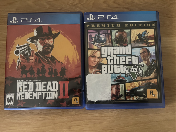 Red Dead Redemption 2 + Grand Theft Auto V  PS4 Bundle