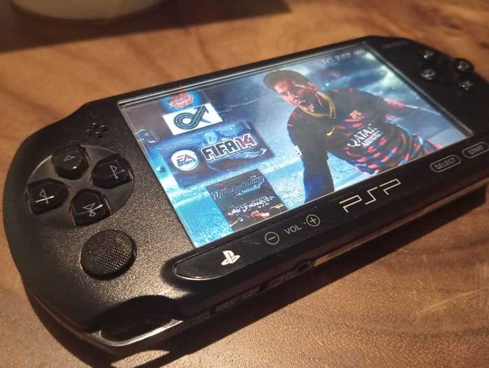 PSP consoles loaded with over 40 games
