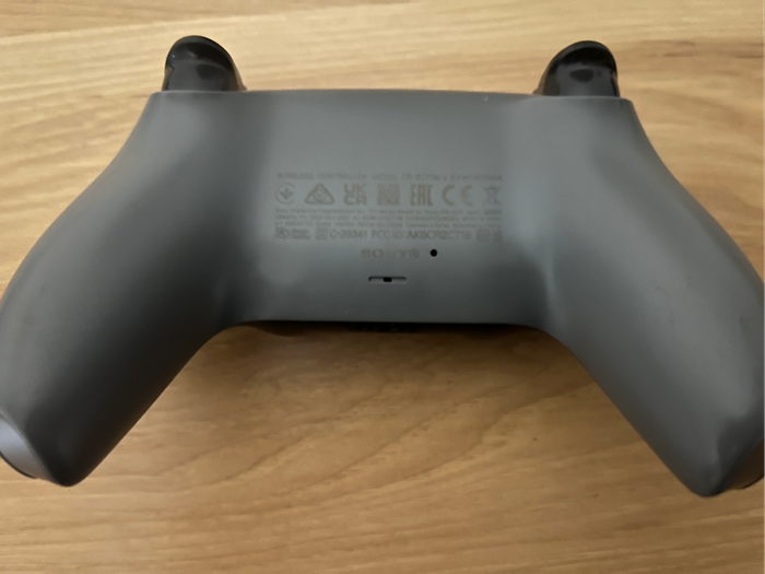 PlayStation 5 DualSense Wireless Controller Camo Edition