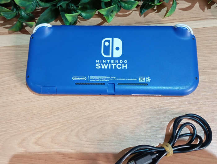 Nintendo Switch Lite Blue