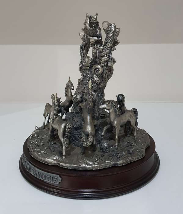 Tudor Mint Myth and Magic Figurine - Gathering of the Unicorns